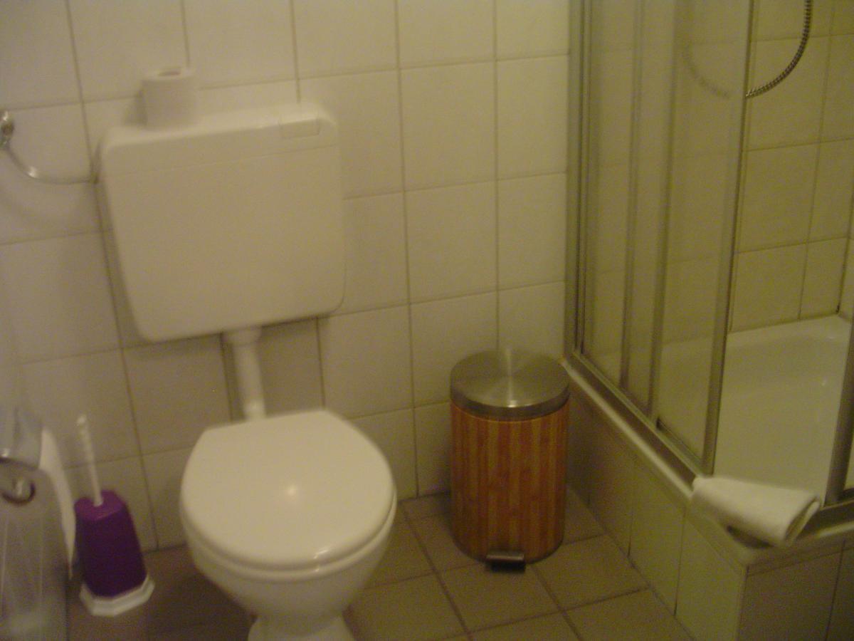Hotel Bayerischer Hof Wiesau Экстерьер фото